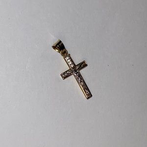 14kt Gold Cross Pendant
